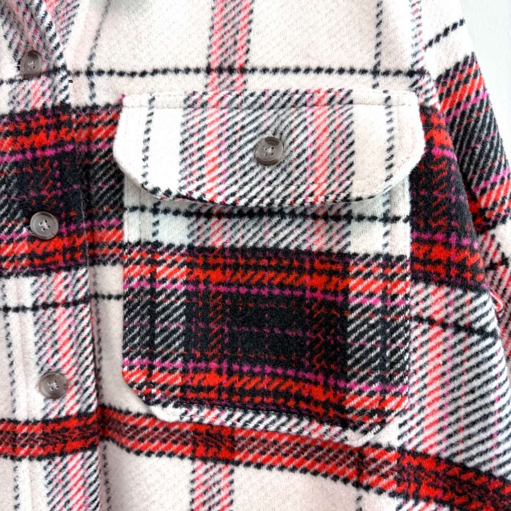 Universal Thread Plaid Button Down Shacket Jacket - image 8